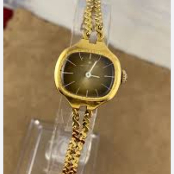 Ladies VINTAGE 1960s 14 K GF HAMILTON bracelet watch☆☆☆ - Picture 2 of 4